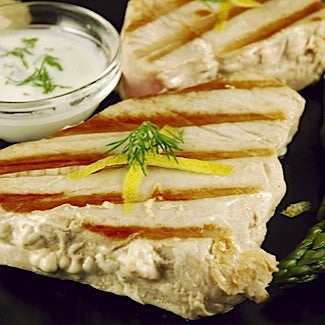 Pan-fried Tuna Salad with Green Beans and Lemony Yoghurt